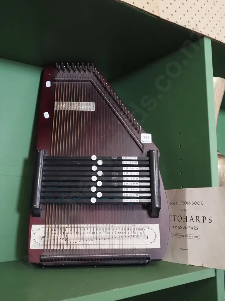 autoharp and instruction book Image 1++
