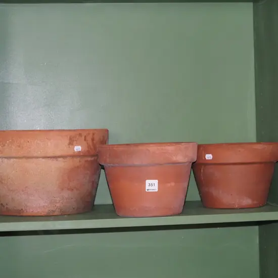 3x terracotta planters