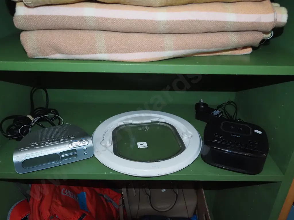 2x bedside radio alarm clocks etc Image 1++