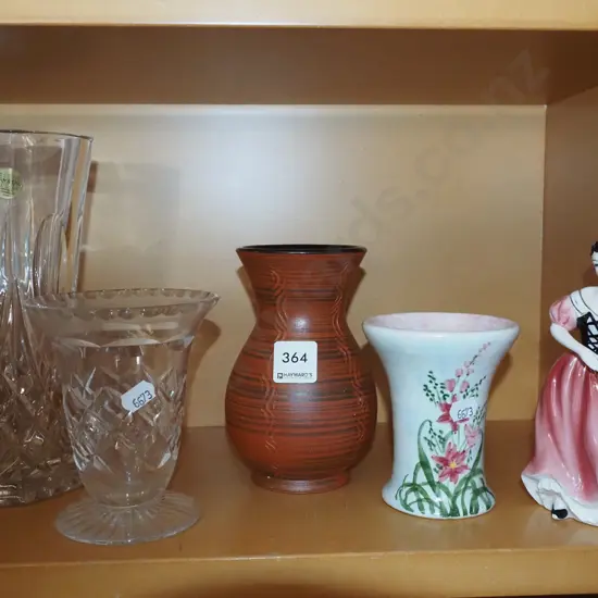 figurines, vases, crystal vases