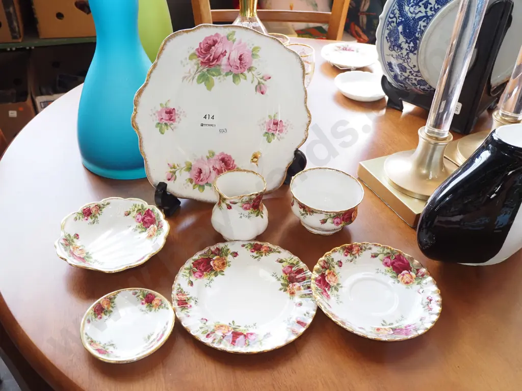 Royal Albert old country rose jug, creamer, sugar, American beauty plate etc Image 1++