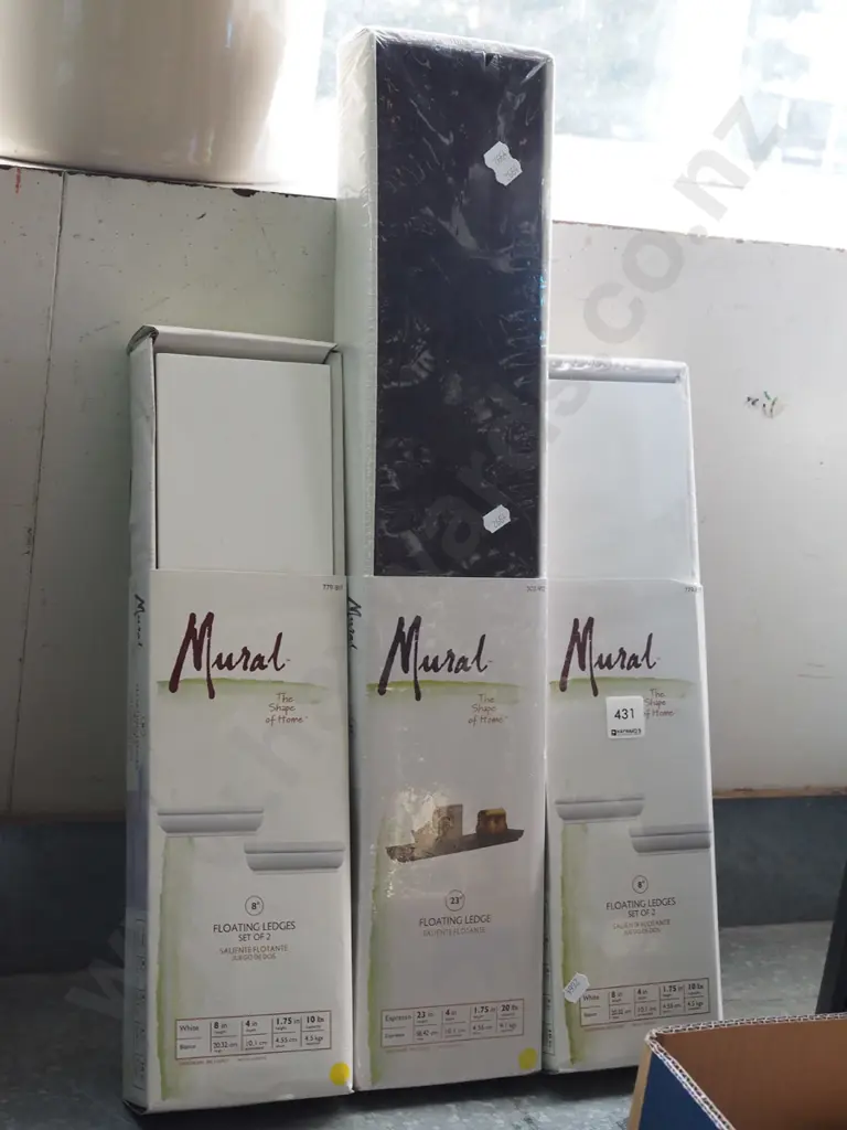 3x sets of floating shelves Image 1++