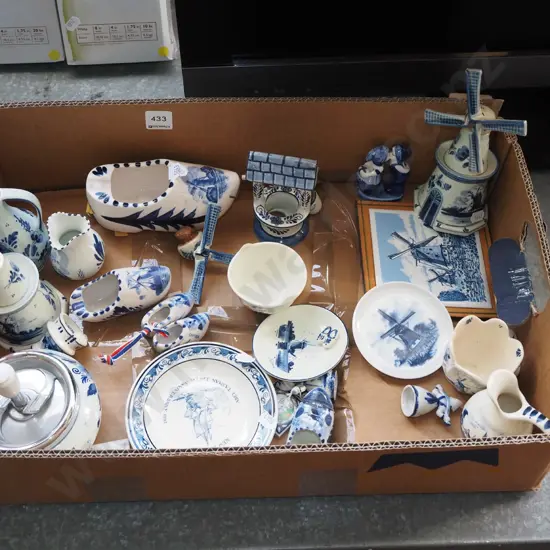 box; delft ware items