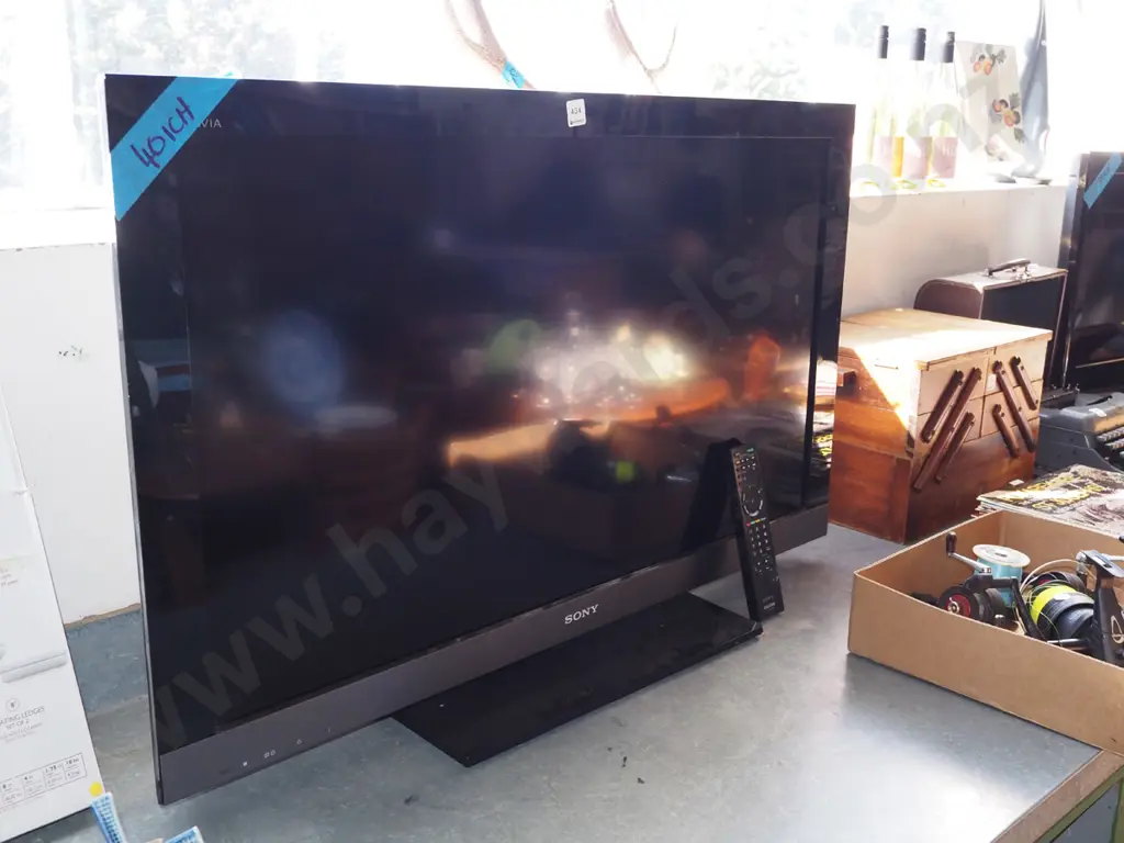 Sony Bravia 40" TV Image 1++