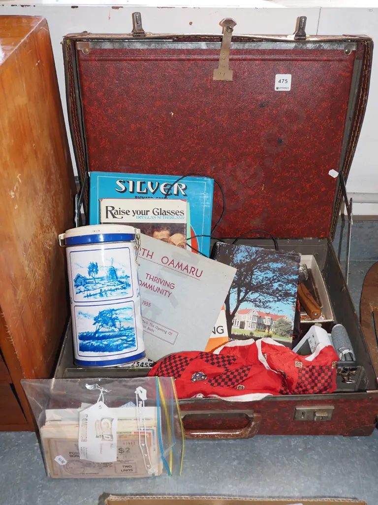 vintage suitcase; first day covers, books etc Image 1++
