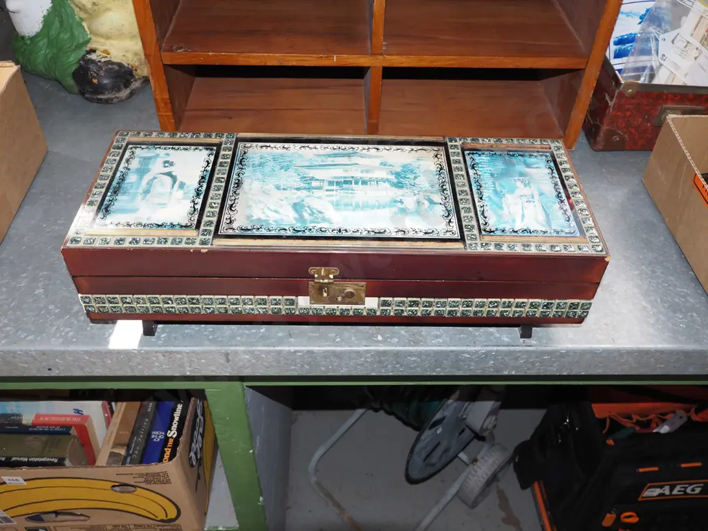 jewellery box and contents Image 1++