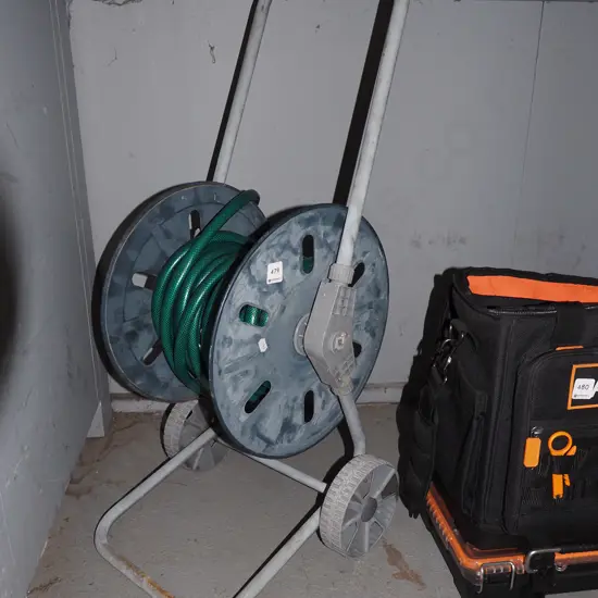 garden hose reel and hose