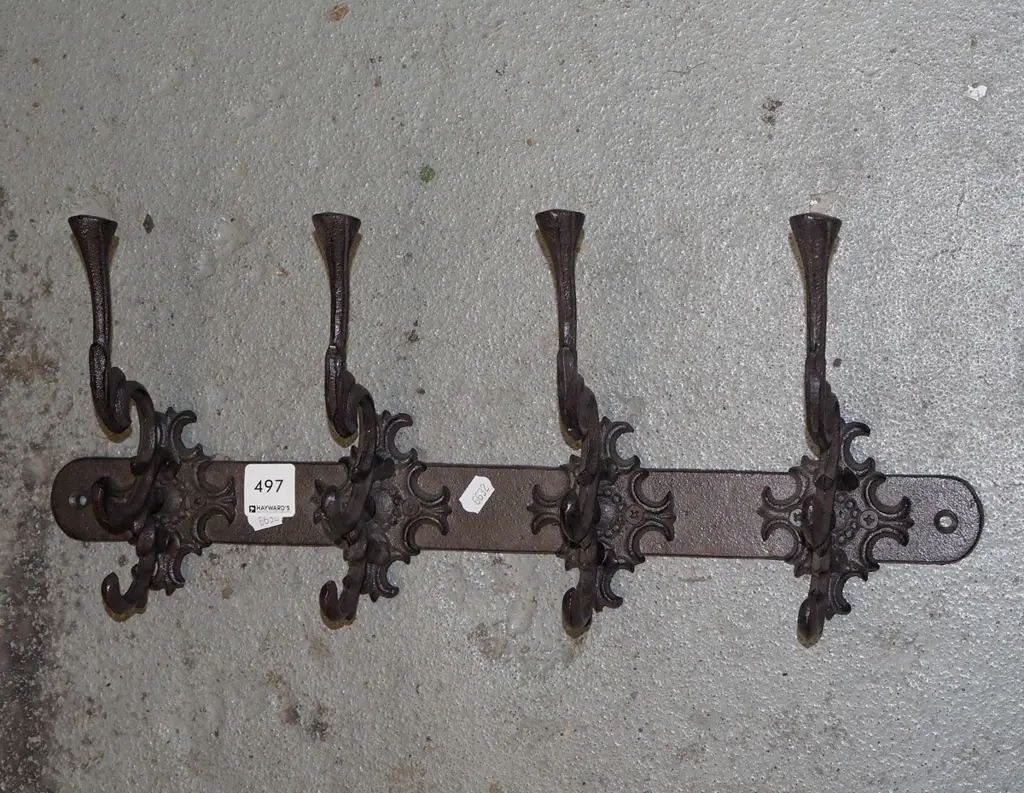 reproduction cast iron coat hooks Image 1++