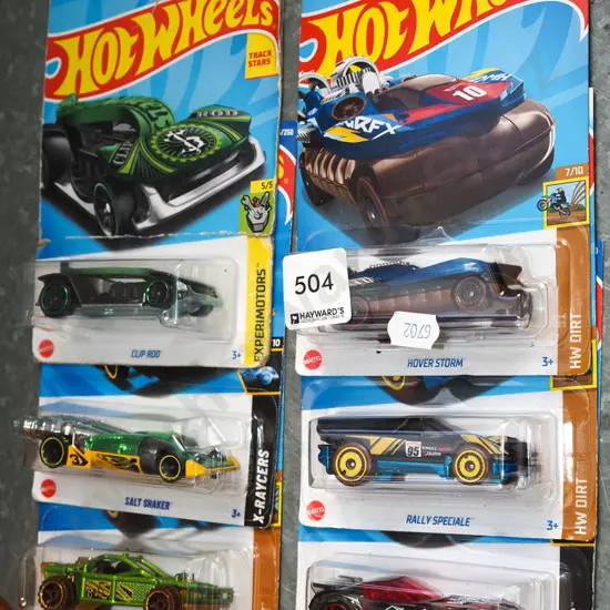 6x carded Hotwheels vehicles