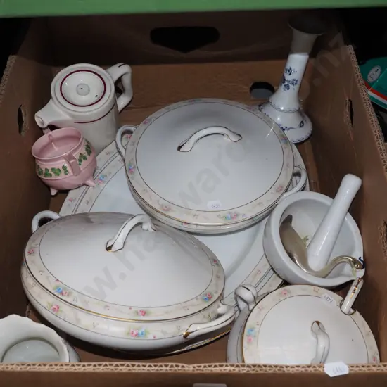 box; Noritake veges, candlestick etc