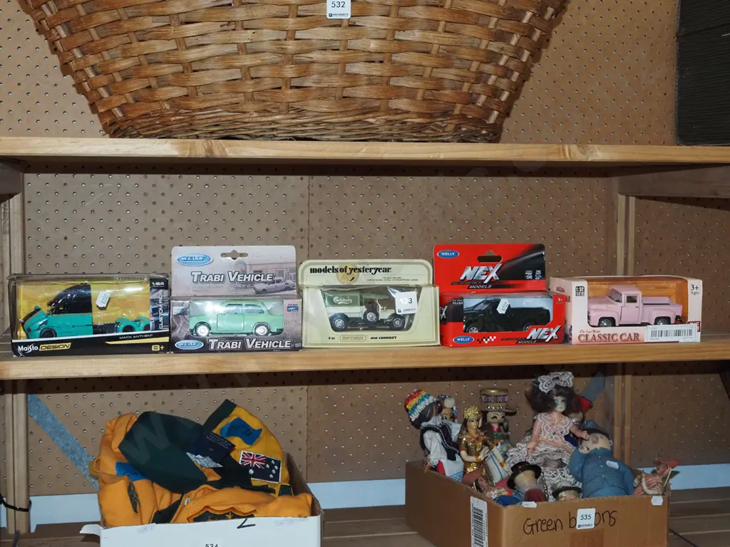 5x boxed diecast models Image 1++
