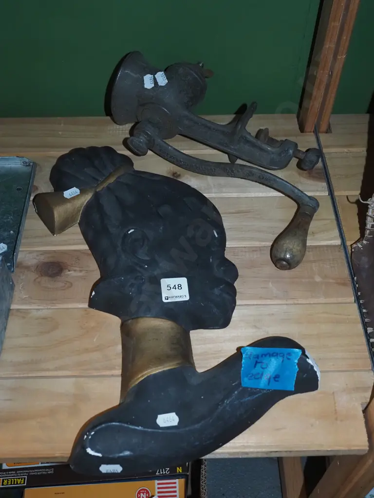 bench top mincer, wall silhouette Image 1++