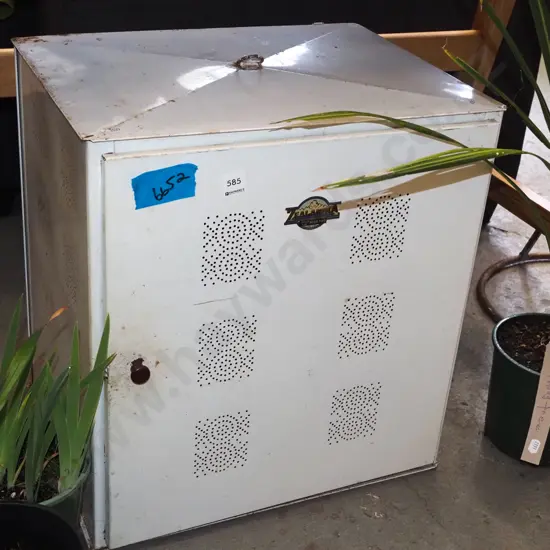 vintage tin hanging meat safe H500