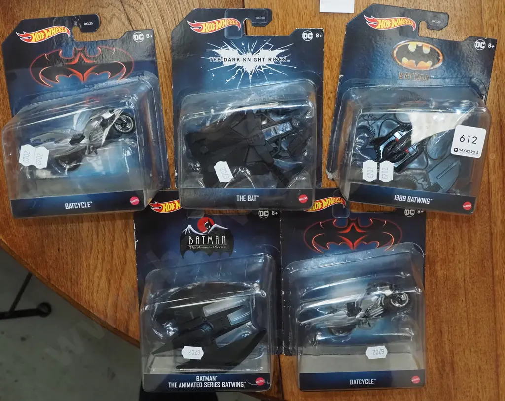 5x Hotwheels The Dark Knight vehicles Image 1++