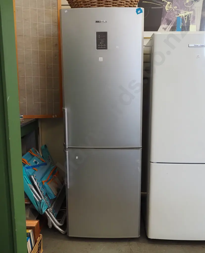 anodised Samsung fridge freezer H1780 W600 D620 Image 1++