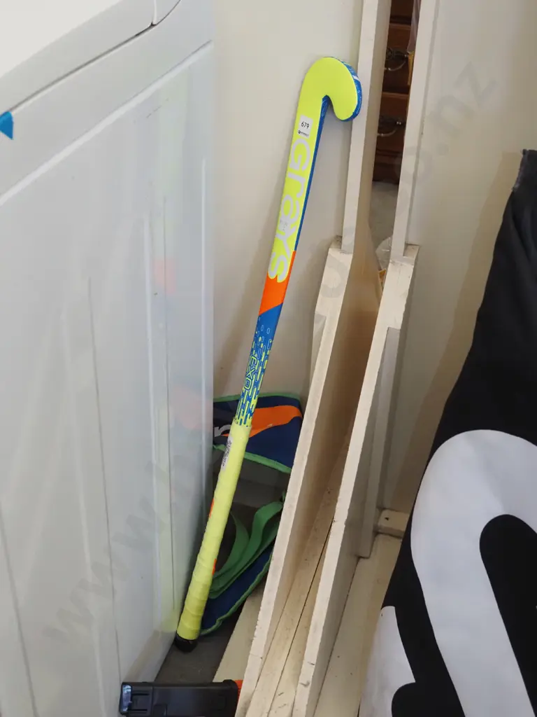 as new Grays hockey stick and bag Image 1++