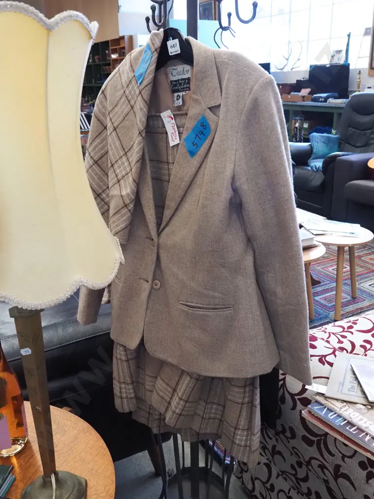 ladies checked woollen jacket, kilt and scarf Image 1++