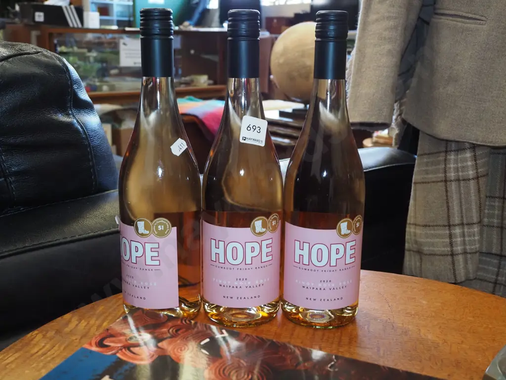 3x bottles of Hope pinot noir rose 2020 Image 1++