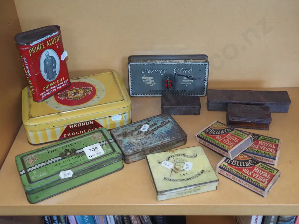 tobacco tins, match boxes Image 1++