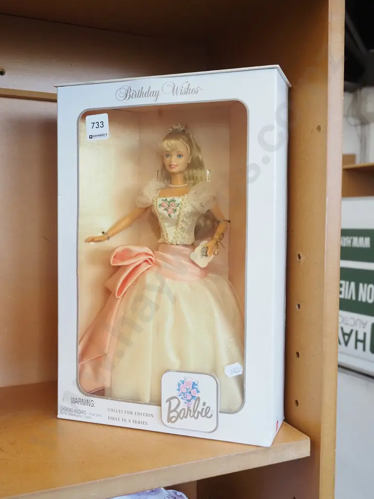 boxed as new Birthday Wishes Barbie Image 1++