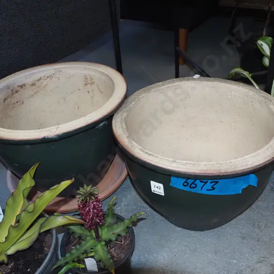 2x green glazed garden planters H220