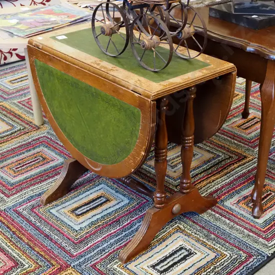 small restorer's mahogany drop side vinyl inlay table