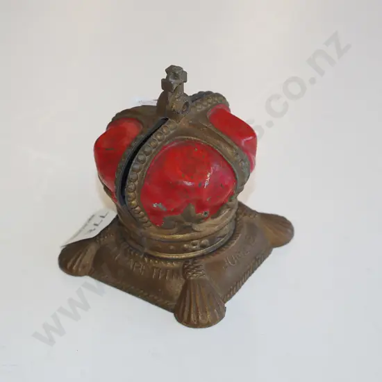 cast alloy coronation crown 