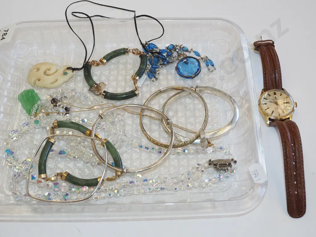 tray of costume jewellery Image 1++