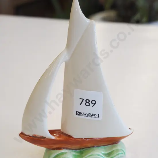 small ceramic yacht H150