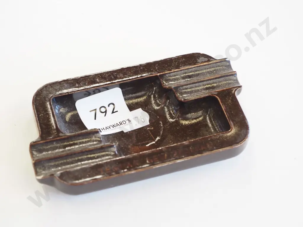 Temuka AirNZ ashtray Image 1++