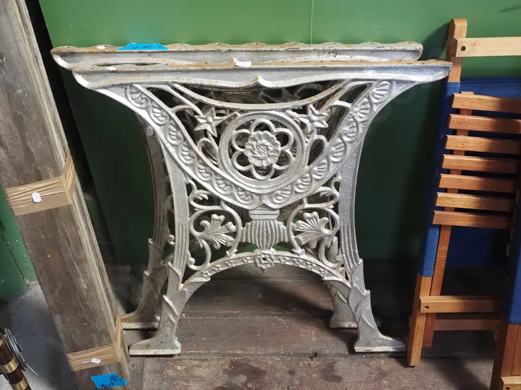cast iron garden seat ends, 5x lengths of hardwood timber Image 1++