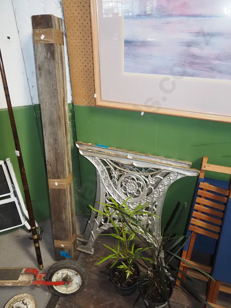 cast iron garden seat ends, 5x lengths of hardwood timber Image 1++