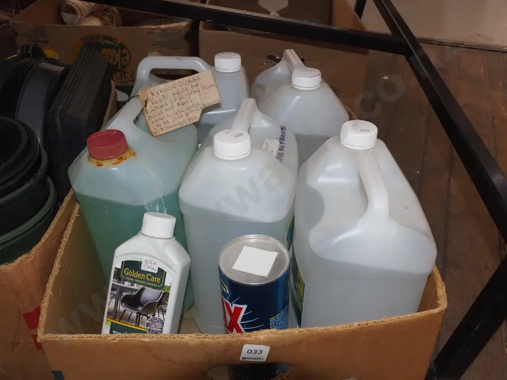 boxed various chemicals - de-icer, cleaning products, metal protect etc Image 1++