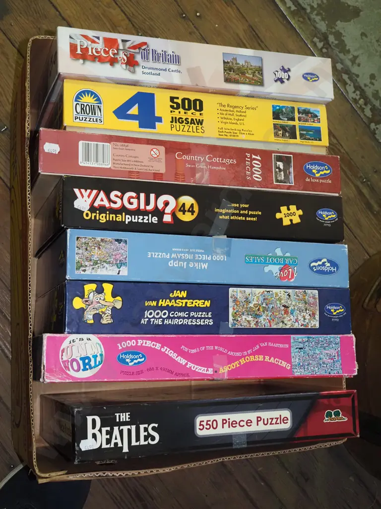 box of puzzles Image 1++