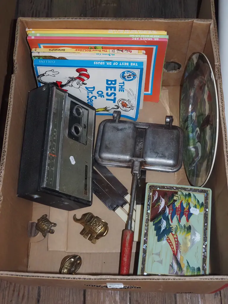 box; Dr Suess books, Royal Doulton plate, jewellery box etc Image 1++