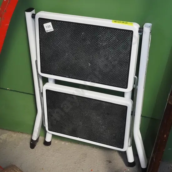 2 step kitchen steps