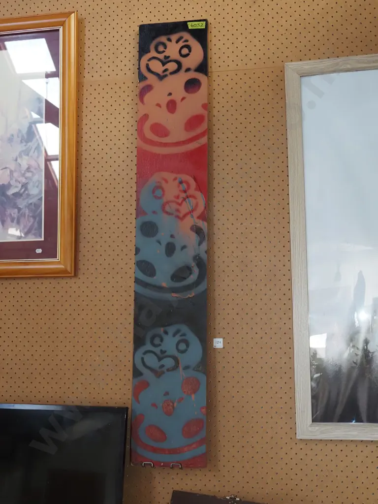 tiki themed stencil wall art H1200 Image 1++