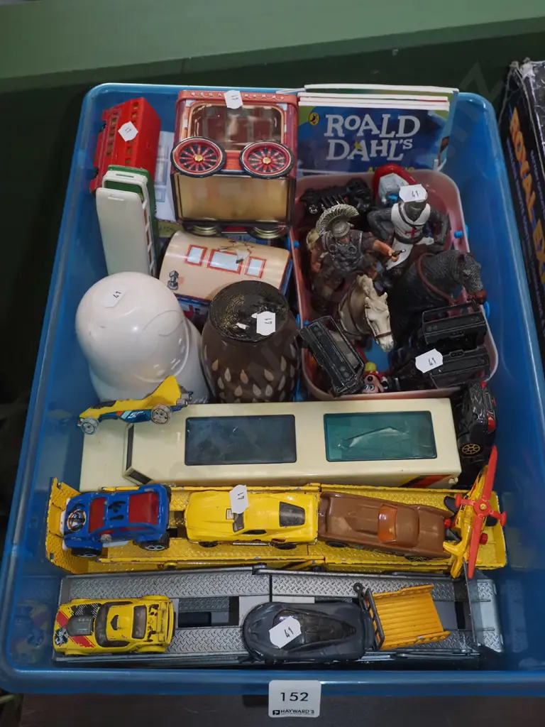 box of toys etc Image 1++