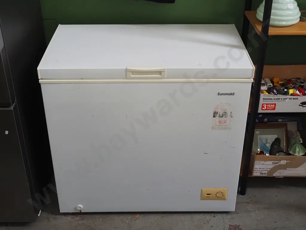 Euromade chest freezer H840 W910 D550 Image 1++