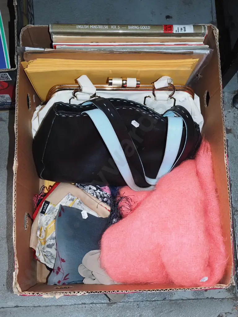 box; hand bags, music books, envelopes etc Image 1++