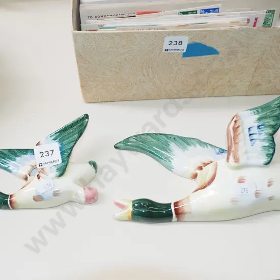 pair of wall mounted duck pocket vases Largest L-200