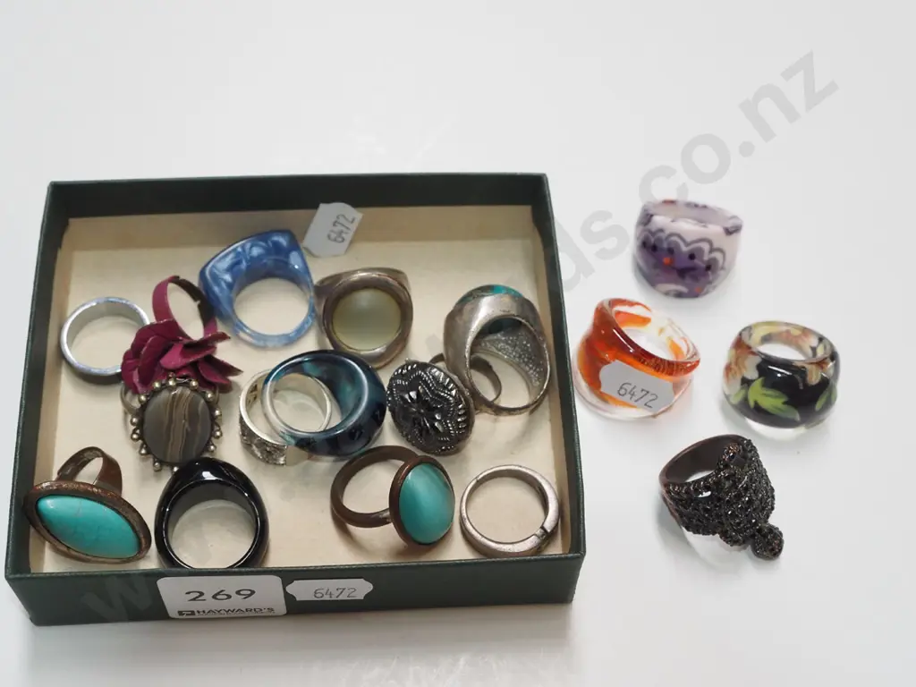 tray of various dress rings Image 1++
