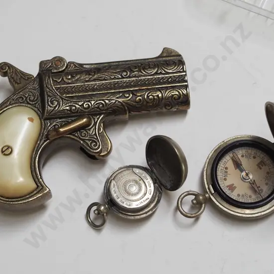 replica dirringer pistol, compass, sovereign case
