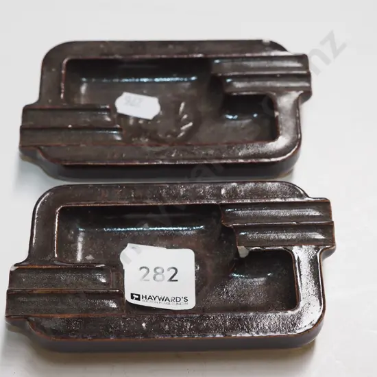 2x Temuka AirNZ ashtrays