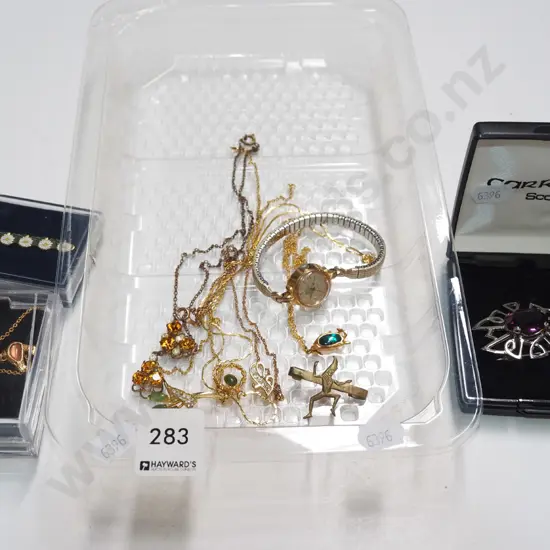 tray of costume jewellery