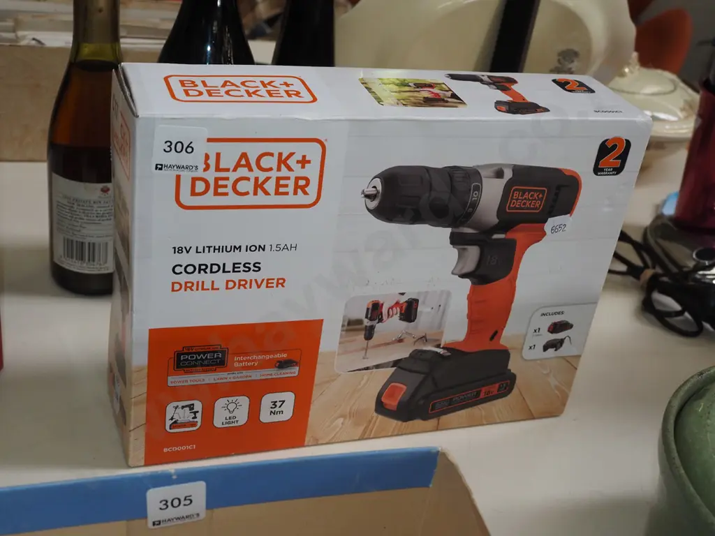 boxed as new Black & Decker 18V cordless drill Image 1++