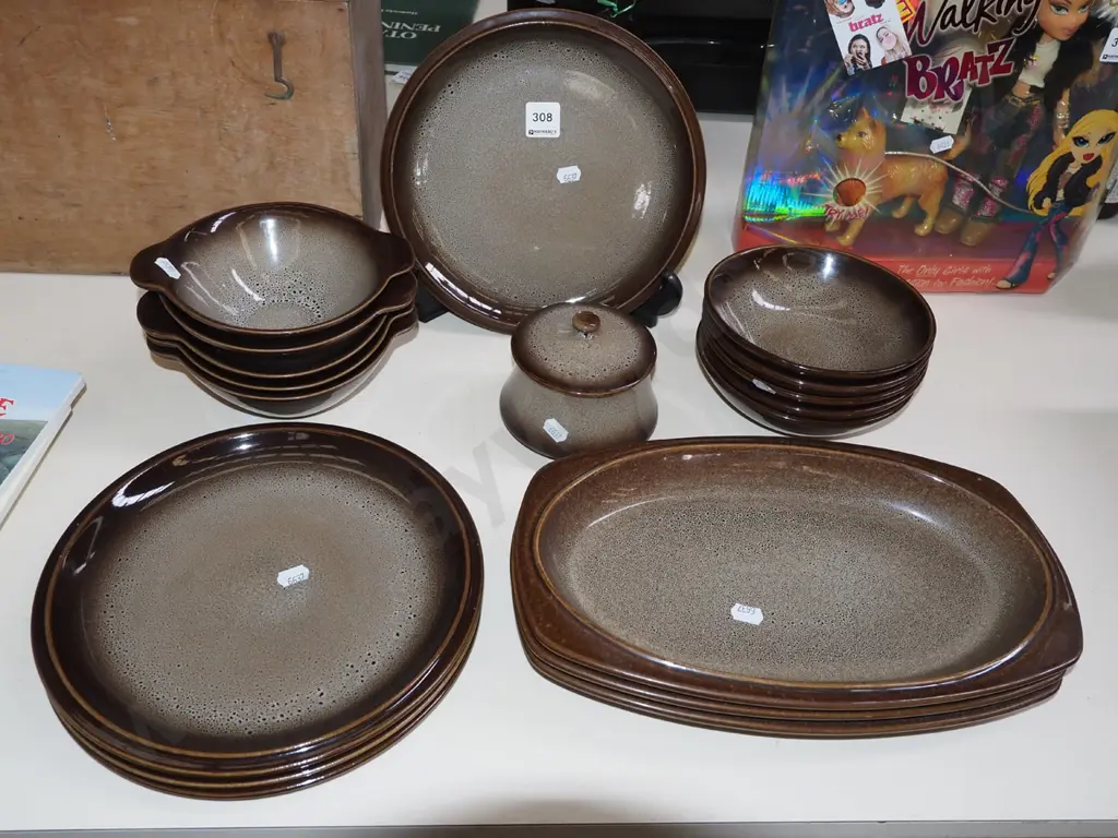 Temuka lidded suagr, plates, bowls Image 1++