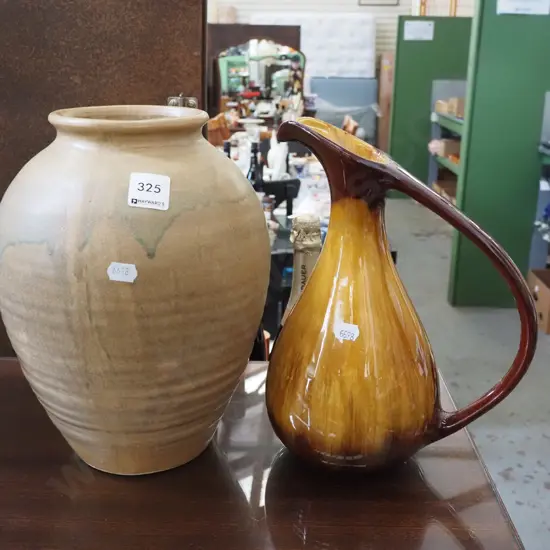 Blue Mountain ewer vase, 1 other vase Tallest H270