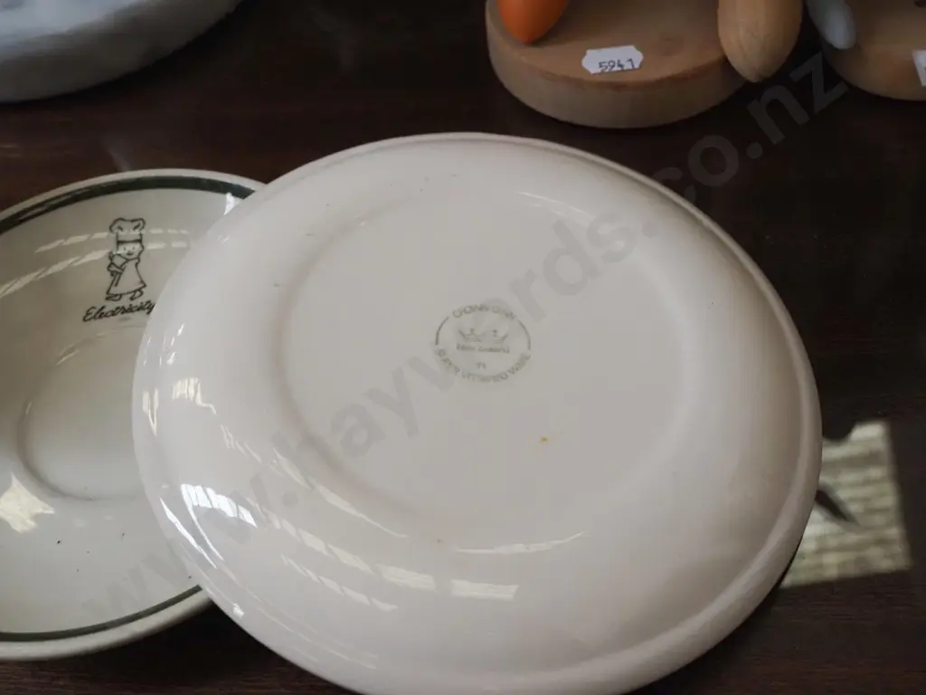 Crown Lynn Electricity trio Image 1++