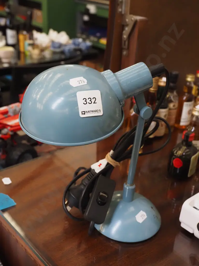 small desk lamp Image 1++